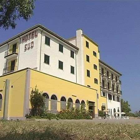 Hotel Sud 푸스칼도 외부 사진